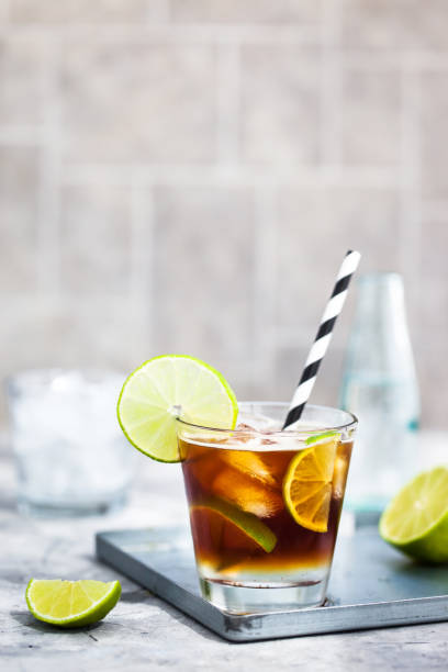 istock Espresso tonic - refreshment summer drink with tonic water, lime and coffee 1328850765