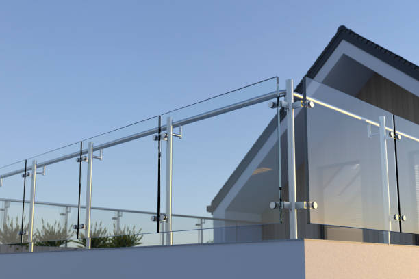 modernes edelstahlgeländer mit glasscheibe, 3d-illustration - balkon stock-fotos und bilder