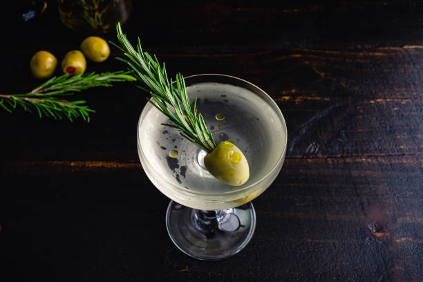 istock Smoked Rosemary Oil Dirty Martini 1328884411