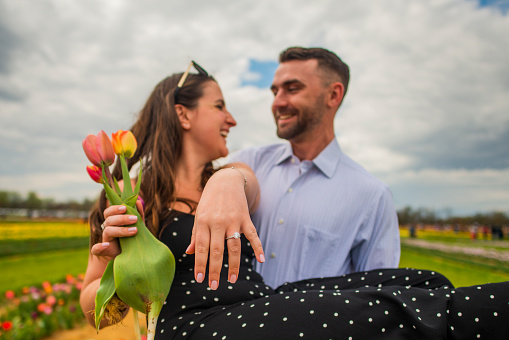 ENGAGED AT A TULIP FARM in Upper Freehold, NJ, United States