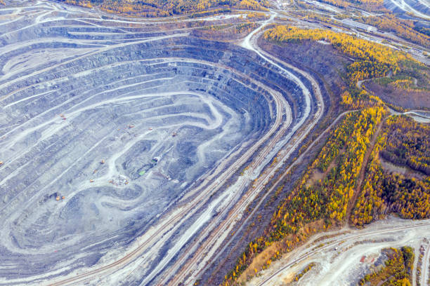 Problems With Mining 8,000+ Coal Mine Pollution Stock Photos, Pictures & Royalty-Free Images ...