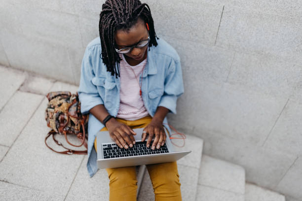 istock A lot of online work  to do 1329010320