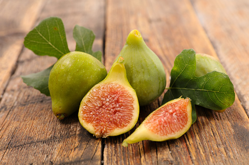 fresh fig and leaves