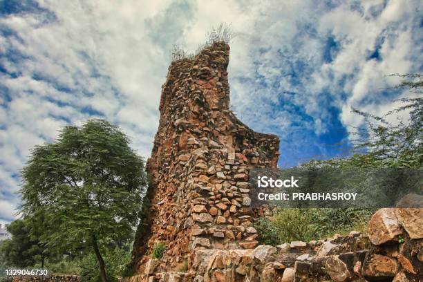 Ruins Of Siri Fort Stock Photo - Download Image Now - Aerial View, Agricultural Field, Ancient