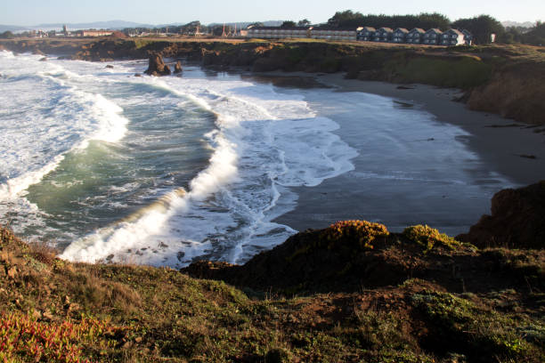 istock ocean waves crashing on the beach 1329112332