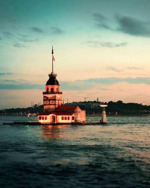 maiden's tower maiden's tower of Istanbul, Turkey maidens tower turkey photos stock pictures, royalty-free photos & images