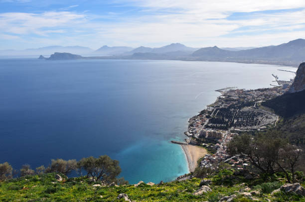 istock Gulf of Palermo 1329167693