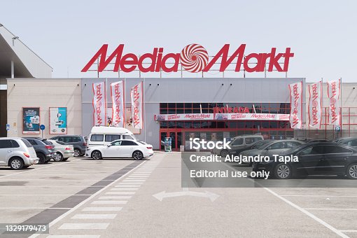 80+ Media Markt Photos, taleaux et images libre de droits - iStock