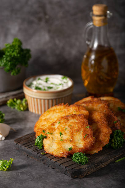 istock Original latkes with garlic 1329288058