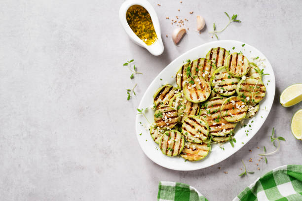 Abobrinha Grelhada com Coalhada e Especiarias - receita deliciosa profissional - passo 1