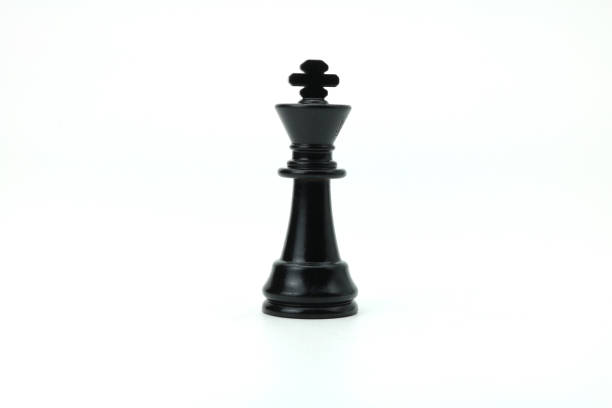 ブラックキングチェスピース。 - chess king chess chess piece black ストックフォトと画像