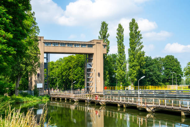 istock Sluice in the river Meuse, Netherlands 1329370947