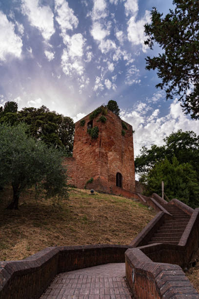 istock Fucecchio. Corsini Park. The fortified towers. 1329374596