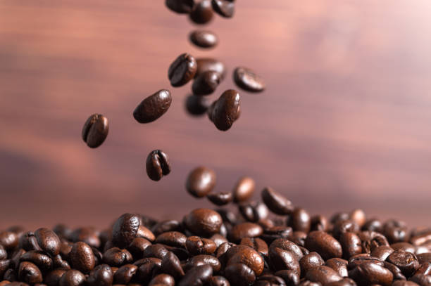 istock Love drinking coffee, coffee mugs and coffee beans 1329441228