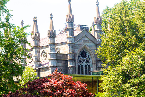 Bigelow Chapel at Mount Auburn Cemetery, Cambridge.jpg