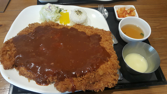 korean food pork dish pork cutlet