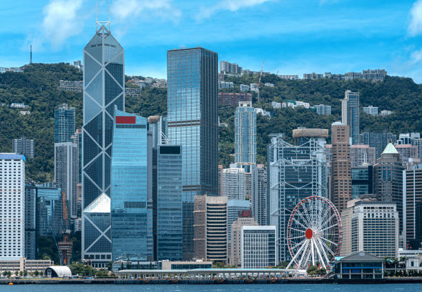 화창한 날에 홍콩 빅토리아 항구의 파노라마 - 홍콩 뉴스 사진 이미지