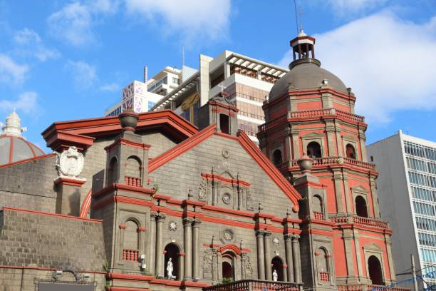 istock Binondo Church in Manila 1329688831