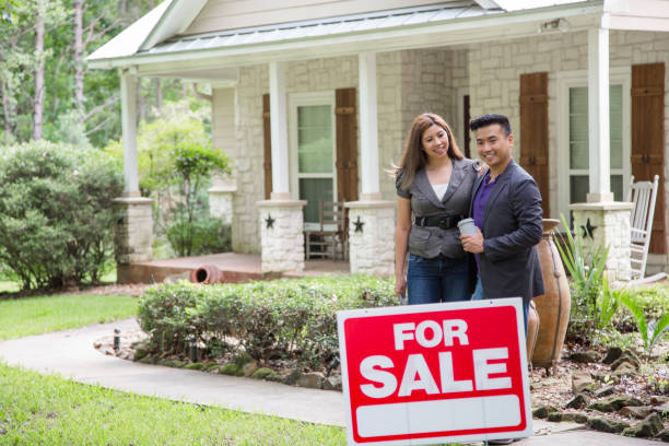 istock Real Estate for sale. 1329719249