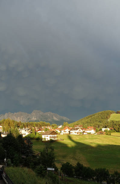 istock Mammatus clouds over Nova Ponente and Latemar 1329751122