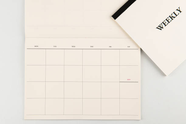 istock There is a diary on the white background for the day of the week. 1329780113