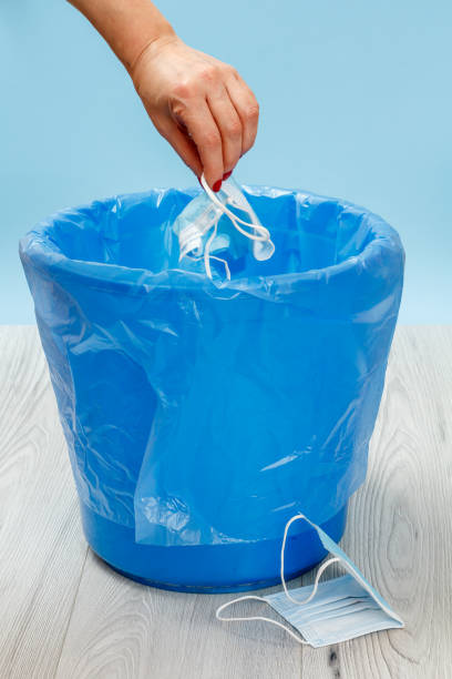 istock The trash bin for utilization of individual protection means. 1329827393