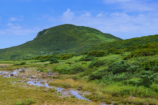 Mount Sanbonyari in the summer.The Nasu Mountain Range refers to the mountains straddling the border between Tochigi Prefecture and Fukushima Prefecture.The mountains are part of Nikko National Park.
