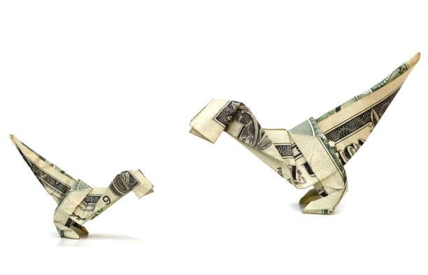istock A dollar dinosaur origami, mom and child 1330053685