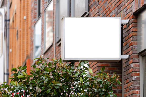 signage mockup on building wall - window display commercial sign blank nobody imagens e fotografias de stock