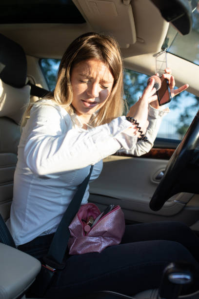 istock Putting on make up in a hurry, leading into an accident 1330228015