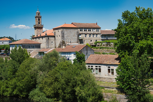Vista panorámica de la iglesia de San Antón, desde el mirador junto al río Avia. Ribadavia, Galicia. photo