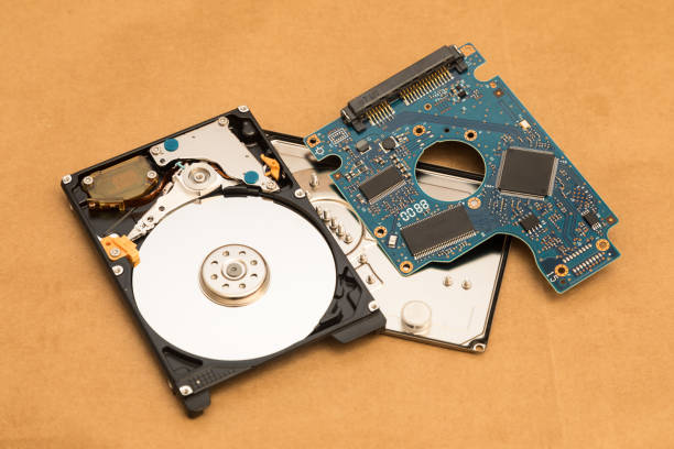 istock Take pictures of damaged electronics 1330401373