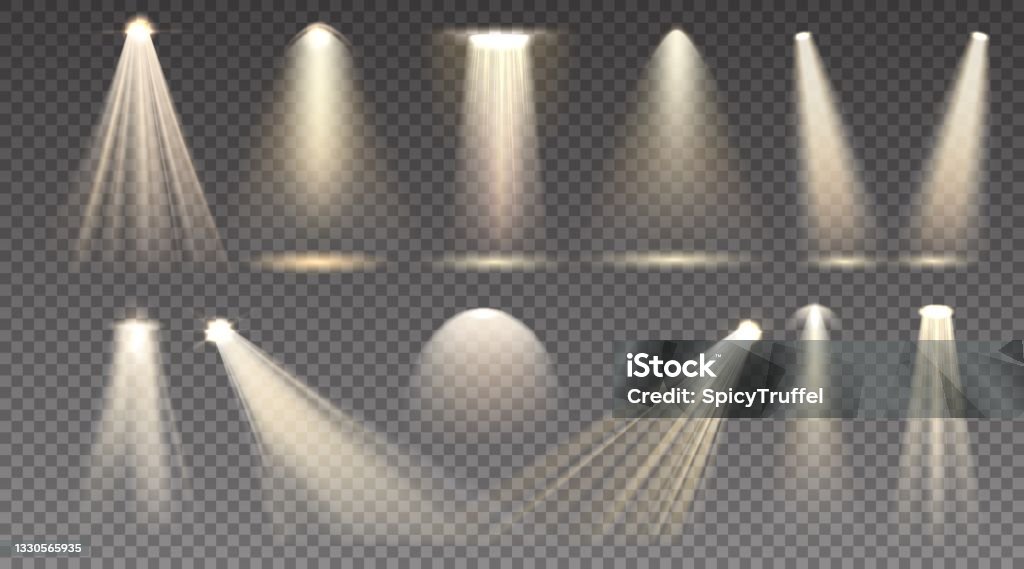 Fascio di luce. Scena realistica e riflettori sul palco. Raggio del proiettore dorato isolato. Lampada trasparente gialla ed effetto glitter solare. Apparecchio incandescente. Set di modelli di illuminazione vettoriale - arte vettoriale royalty-free di Riflettore lenticolare Fascio di luce. Scena realistica e riflettori sul palco. Raggio del proiettore dorato isolato. Lampada trasparente gialla ed effetto glitter solare. Apparecchio incandescente. Set di modelli di illuminazione vettoriale - arte vettoriale royalty-free di Riflettore lenticolare