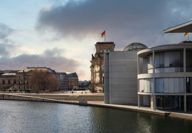 Reichstag building in Berlin prior to the federal election in september good view from a bridge in berlin government district german federal elections photos stock pictures, royalty-free photos & images