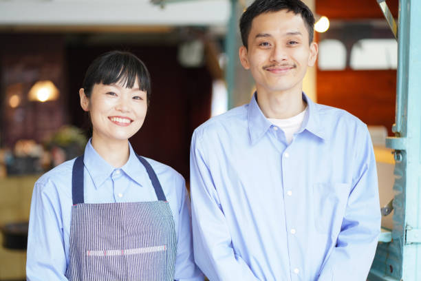 istock A couple standing in front of a kitchen car 1330630678