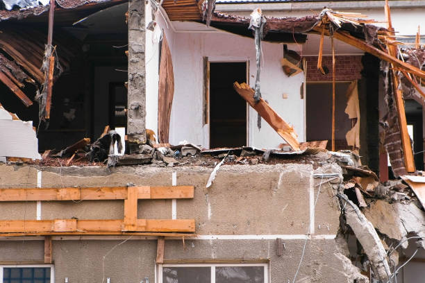 istock Destroyed the apartment building after the disaster. 1330672346
