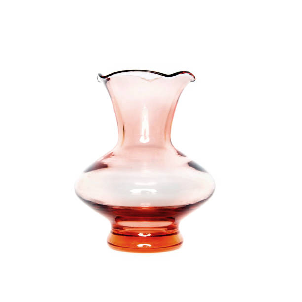 istock Pink flower vase 1330711686