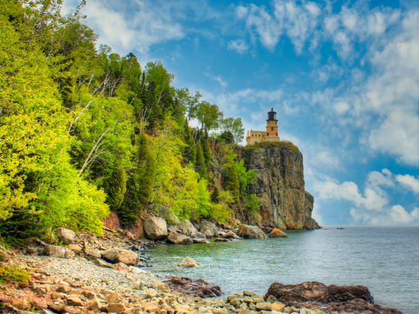 faro de split rock - split rock lighthouse fotografías e imágenes de stock