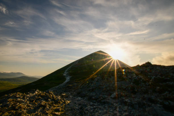 croagh patrick, święta góra - croagh patrick zdjęcia i obrazy z banku zdjęć