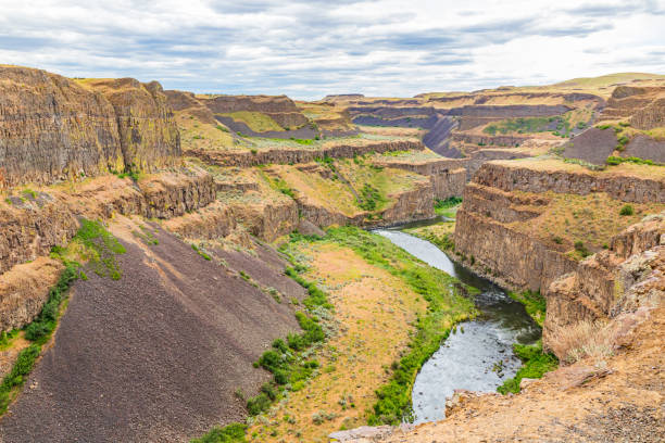 istock The Palouse River Canyon in Palouse Falls State Park. 1330786377