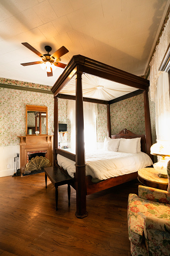 Classic style hotel bedroom