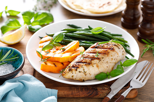 Grilled chicken breast with green beans and butternut squash