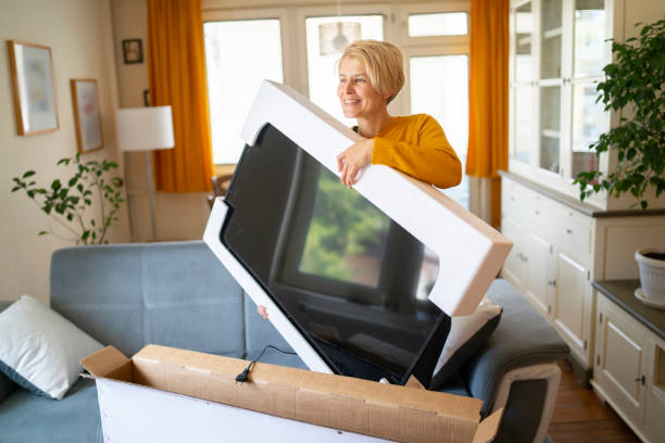istock Taking delivery of online purchase 1330911389