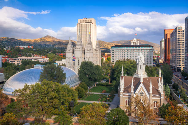 temple square, salt lake city, utah, stany zjednoczone - temple mormonism salt lake city temple square zdjęcia i obrazy z banku zdjęć