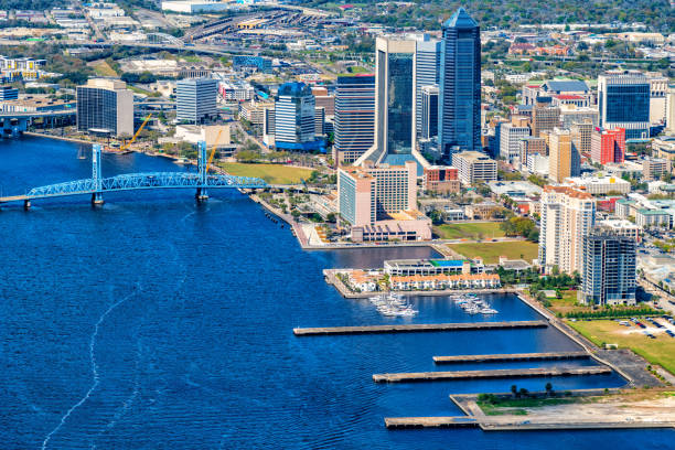 istock Downtown Jacksonville Florida 1330974193