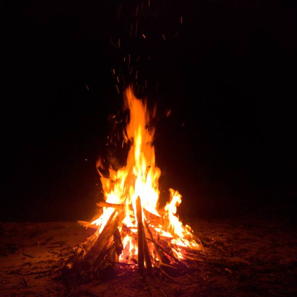 istock Bonfire at dusk in the countryside 1331008247