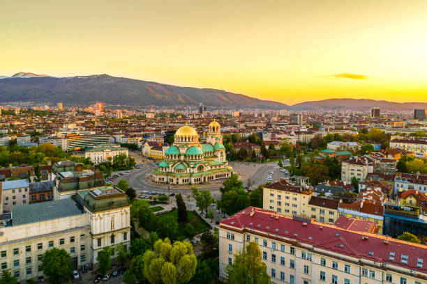 Beautiful drone shot of downtown district of Sofia, Bulgaria, St. Alexader Nevski Cathedral in the middle, gold colored domes. (Bulgarian: Красив кадър от дрон на централната част на София, България,  хра Beautiful drone shot of downtown district of Sofia, Bulgaria, St. Alexader Nevski Cathedral in the middle, gold colored domes. (Bulgarian: Красив кадър от дрон на централната част на София, България,  храм-паметник Свети Александър Невски в средата, златни куполи/кубета). The photo is taken with drone DJI Phantom 4 Pro. bulgarian culture photos stock pictures, royalty-free photos & images