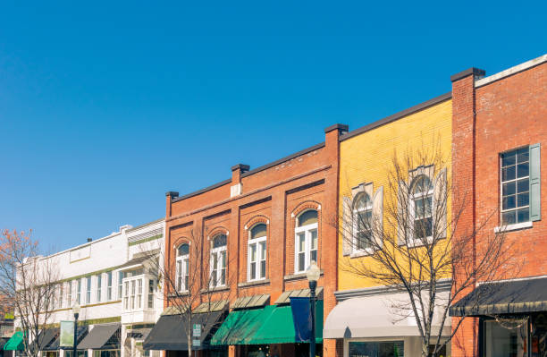 istock Row of Old Storefronts in Small Town 1331154363