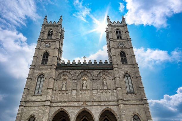 istock Notre-Dame de Montreal Basilica Church 1331158468