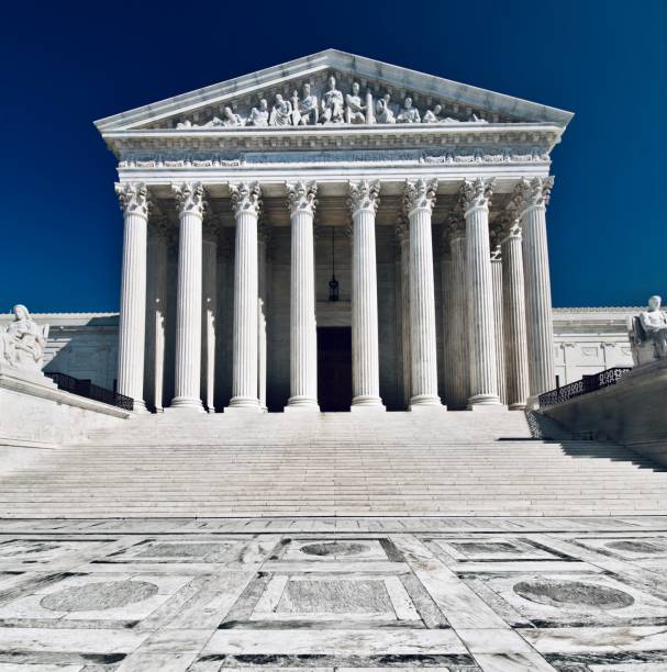 istock Supreme Court - Roe v. Wade 1331199243